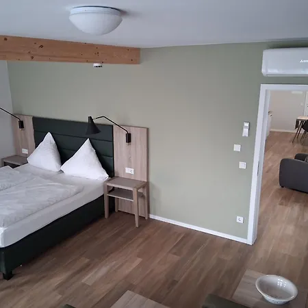 Ferien Monteurwohnung Westernkotten