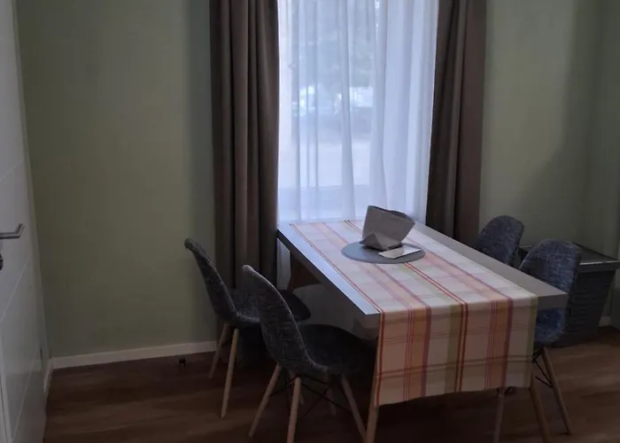 Ferien Monteurwohnung *